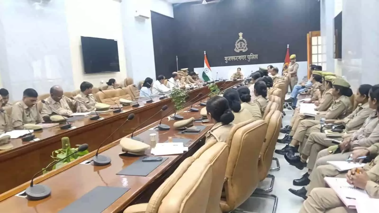 मुजफ्फरनगर में बाल सुरक्षा और मानव तस्करी रोकने को पुलिस की मासिक गोष्ठी मुजफ्फरनगर में बाल सुरक्षा और मानव तस्करी रोकने को पुलिस की मासिक गोष्ठी