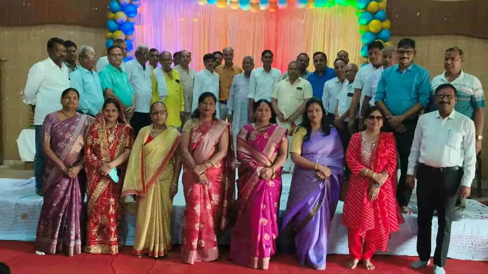 तस्वीर में अग्रसेन कॉलेज हिण्डौन सिटी में प्रवेशोत्सव कार्यक्रम के दौरान समिति के पदाधिकारी उपस्थित हैं। तस्वीर में अग्रसेन कॉलेज हिण्डौन सिटी में प्रवेशोत्सव कार्यक्रम के दौरान समिति के पदाधिकारी उपस्थित हैं।