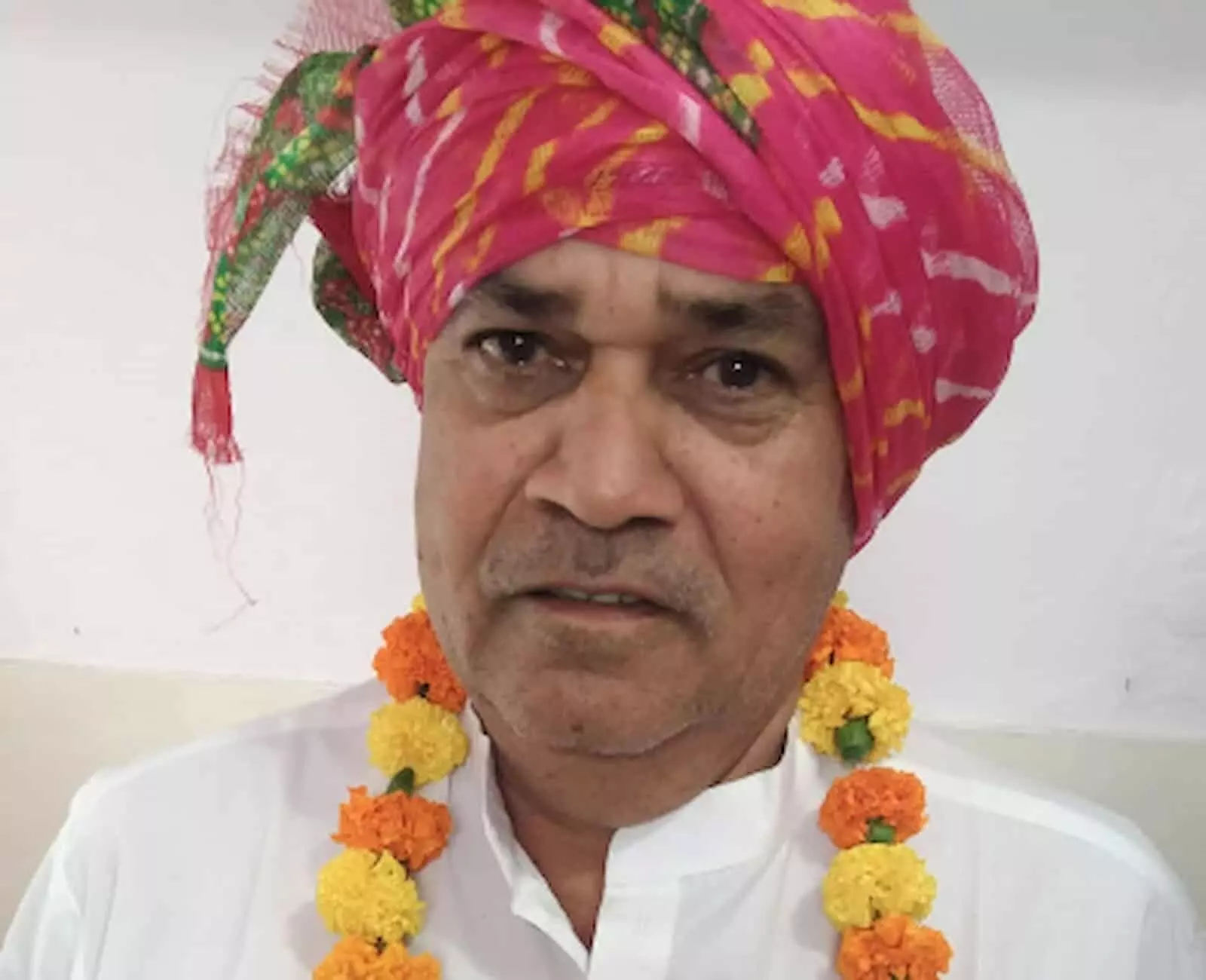तस्वीर में साफा पहने राजकुमार तिवाड़ी बौंली ब्रह्म समाज समिति अध्यक्ष बनने पर दिख रहे हैं। तस्वीर में साफा पहने राजकुमार तिवाड़ी बौंली ब्रह्म समाज समिति अध्यक्ष बनने पर दिख रहे हैं।