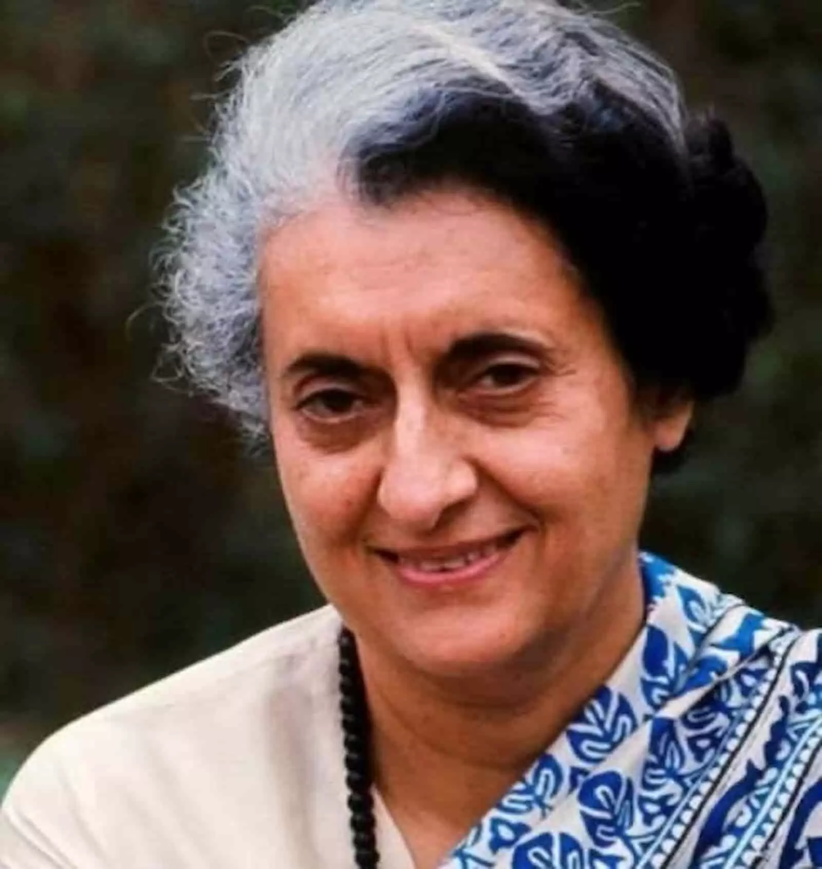 तस्वीर में पूर्व प्रधानमंत्री इंदिरा गांधी दिख रही हैं, जिनकी पुण्यतिथि पर भीलवाड़ा में सभा आयोजित होगी।