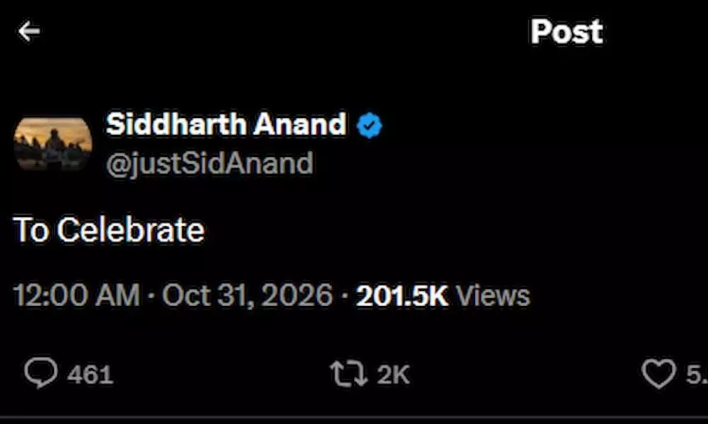 तस्वीर में सिद्धार्थ आनंद के आधिकारिक एक्स अकाउंट का स्क्रीनशॉट सोशल मीडिया पोस्ट के संदर्भ में दिखाई दे रहा है। तस्वीर में सिद्धार्थ आनंद के आधिकारिक एक्स अकाउंट का स्क्रीनशॉट सोशल मीडिया पोस्ट के संदर्भ में दिखाई दे रहा है।