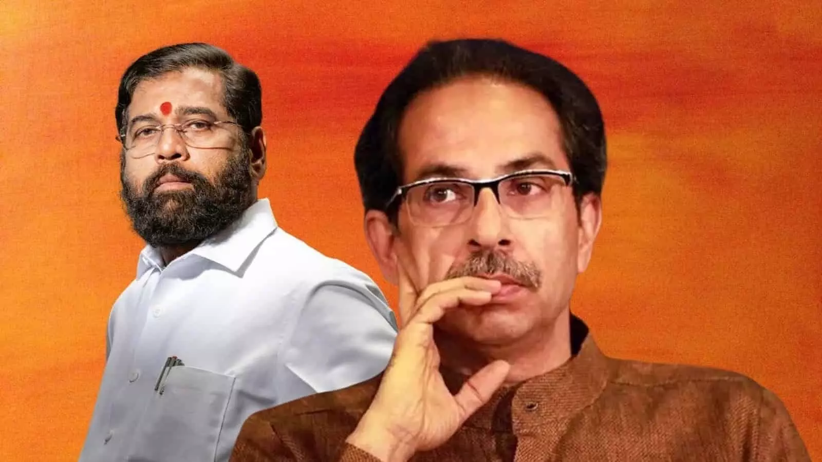 तस्वीर में एकनाथ शिंदे और उद्धव ठाकरे शिवसेना एकीकरण की चर्चा के संदर्भ में दिख रहे हैं। तस्वीर में एकनाथ शिंदे और उद्धव ठाकरे शिवसेना एकीकरण की चर्चा के संदर्भ में दिख रहे हैं।